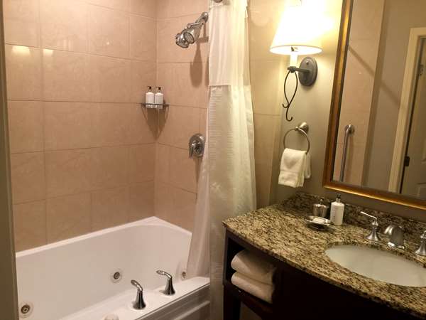  - River Terrace Inn Napa