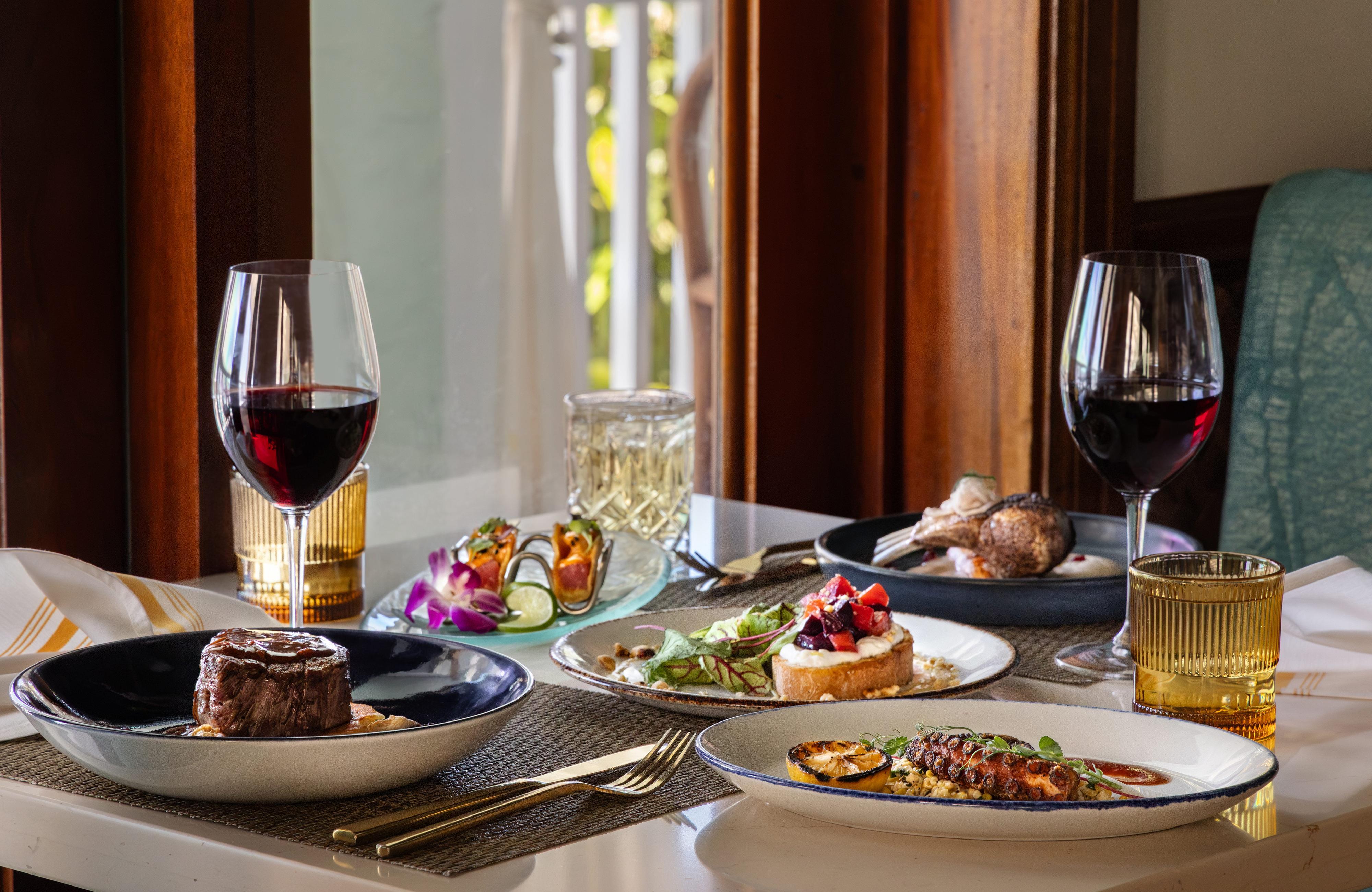 Hot Tin Roof Restaurant at Ocean Key Resort & Spa | Ocean Key Resort - A Noble House Resort