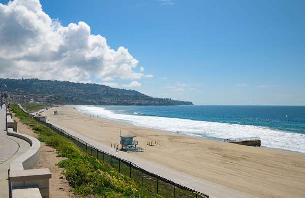 Beach - Portofino Hotel & Marina Redondo Beach