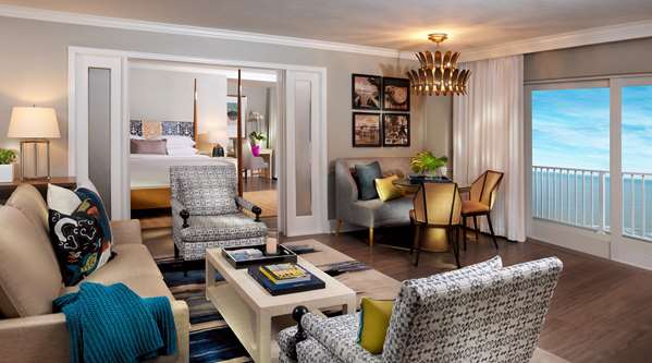 Suite - La Playa Beach Golf Resort Naples