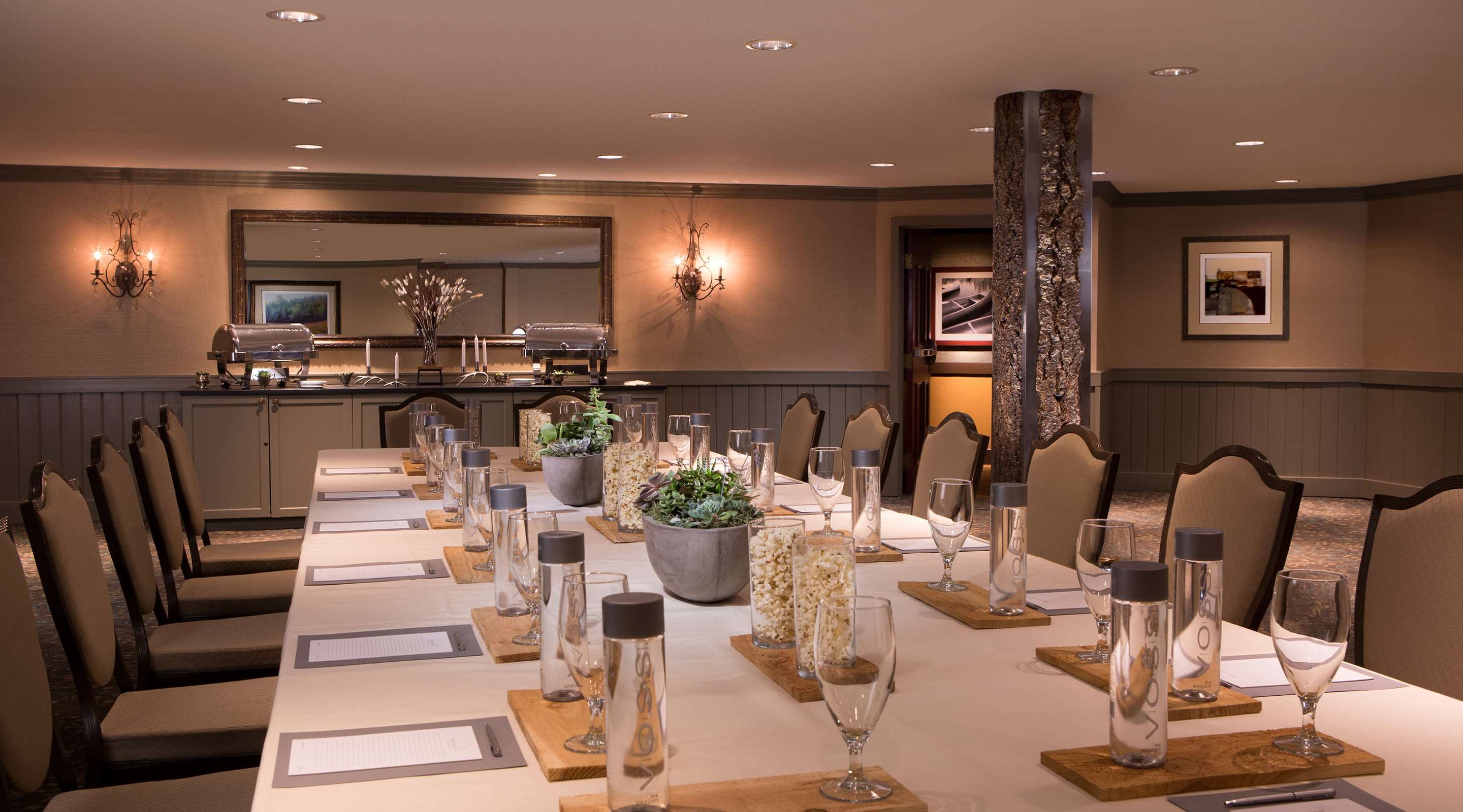 Rainier Meeting Room - Conference | The Edgewater Hotel