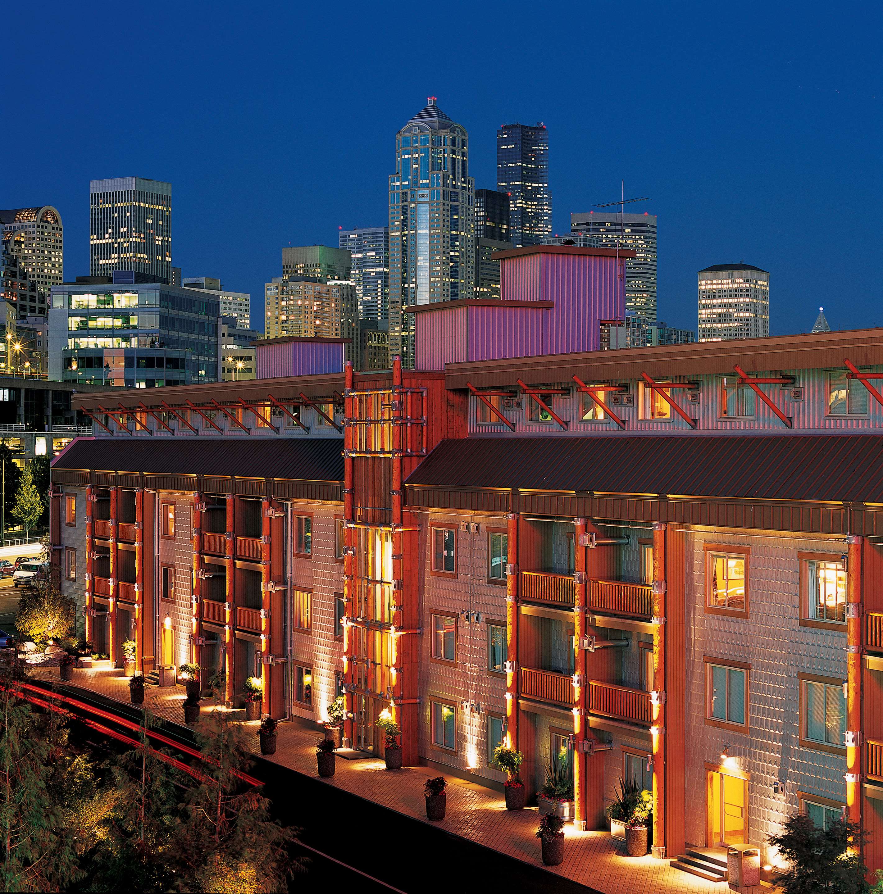 The Edgewater | The Edgewater Hotel