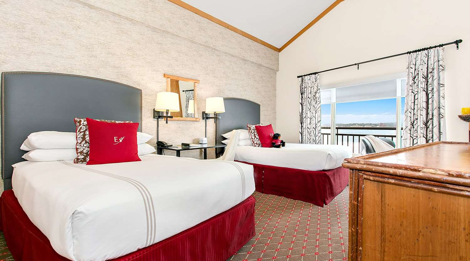 Edgewater Hotel Seattle, WA See Discounts