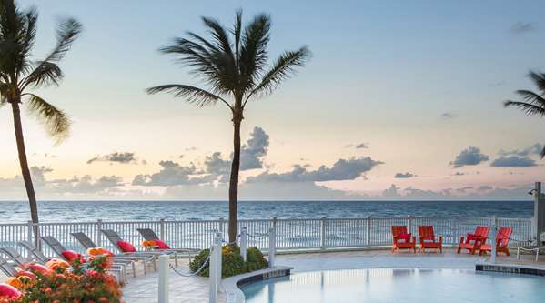 Pool - Pelican Grand Beach Resort Fort Lauderdale