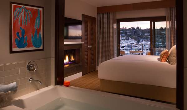 Suite - Kona Kai Resort San Diego