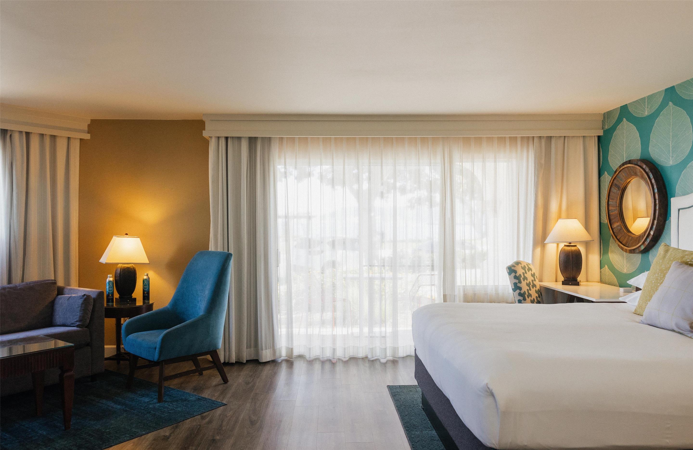 Deluxe Junior Suite