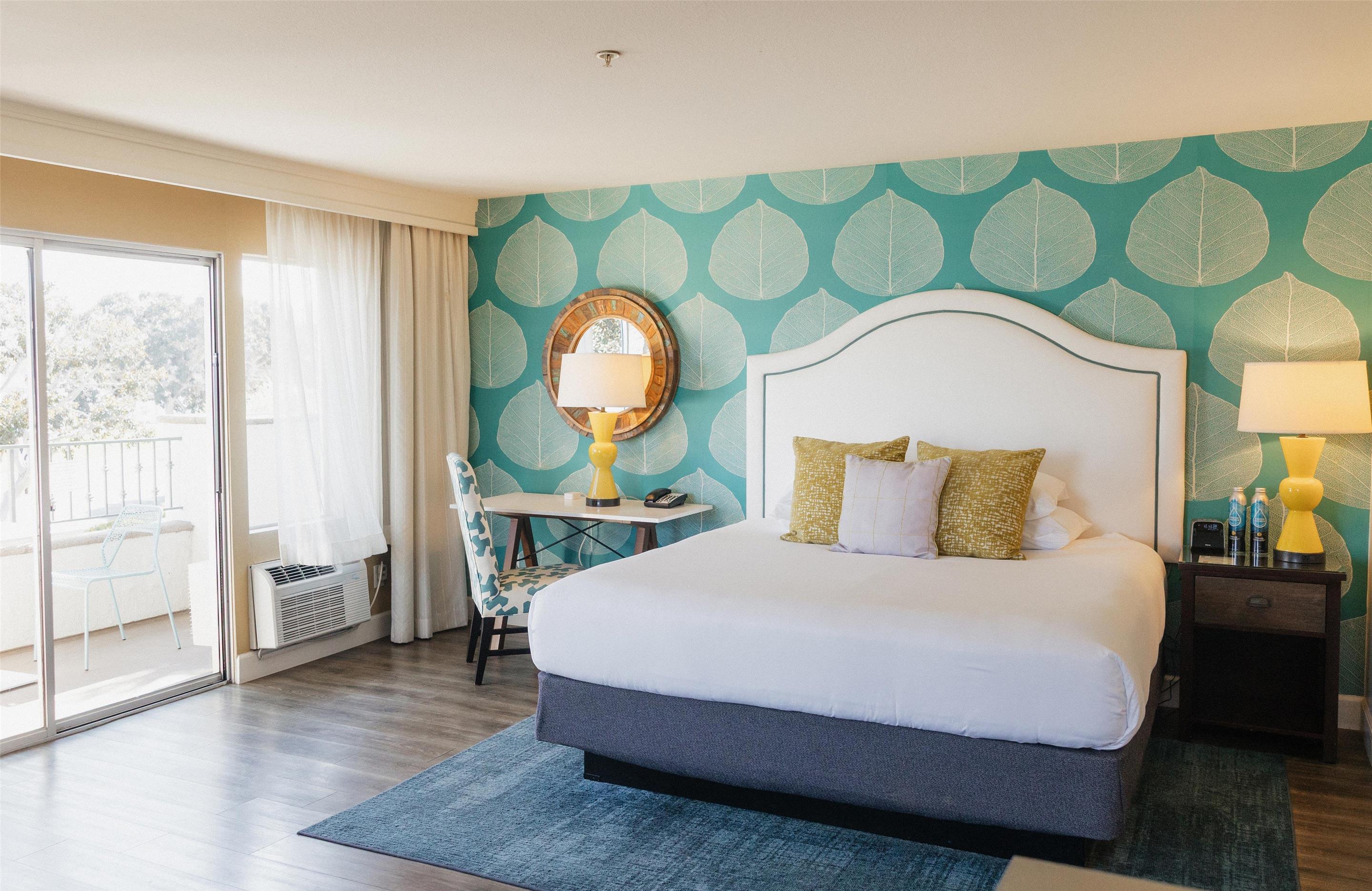 Deluxe Junior Suite