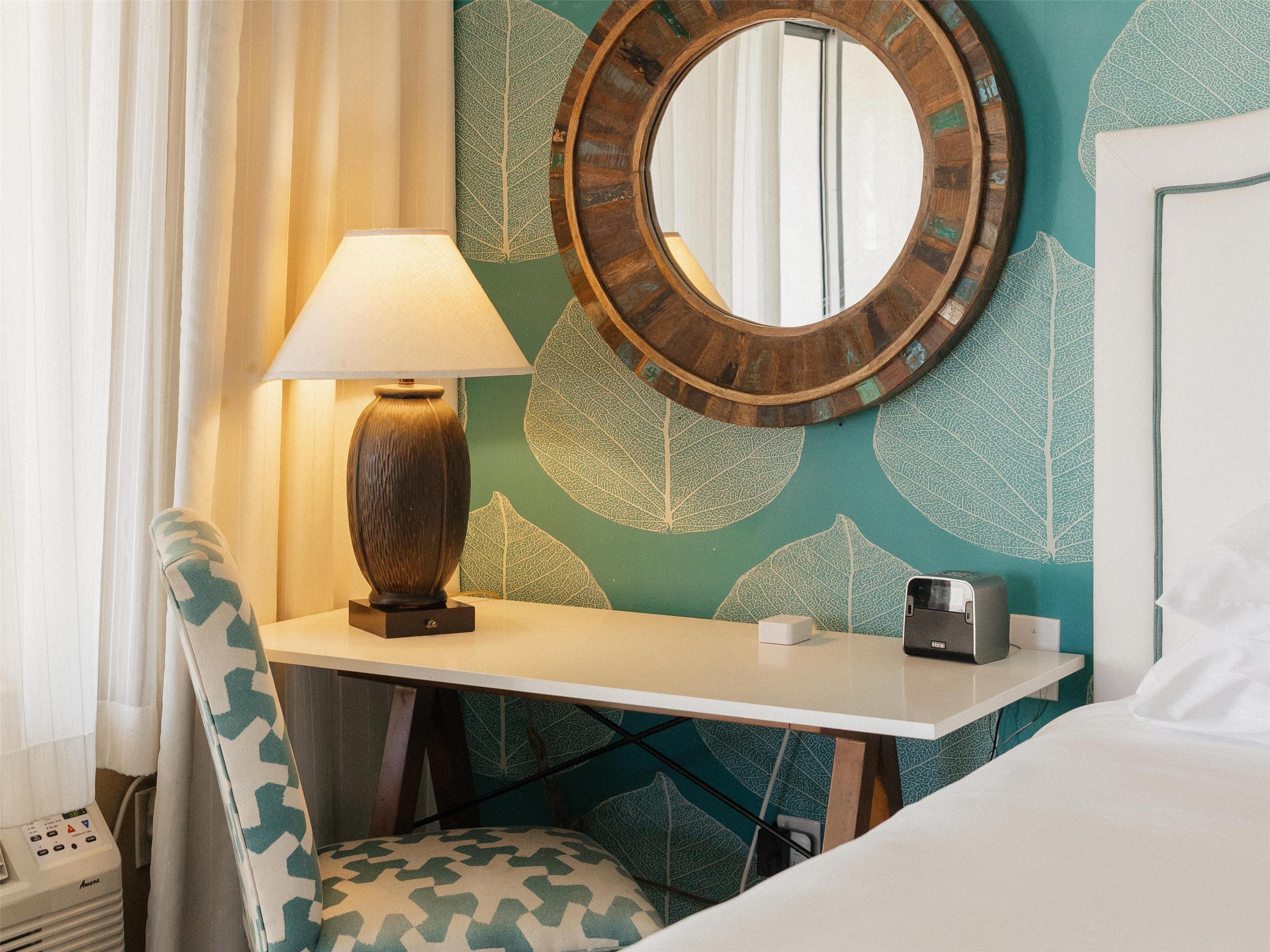 Deluxe Junior Suite