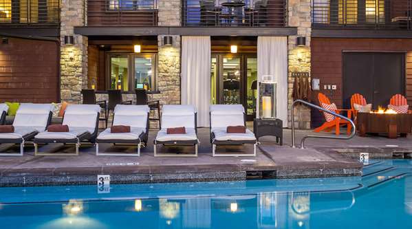 Pool - Hotel Terra Teton Village