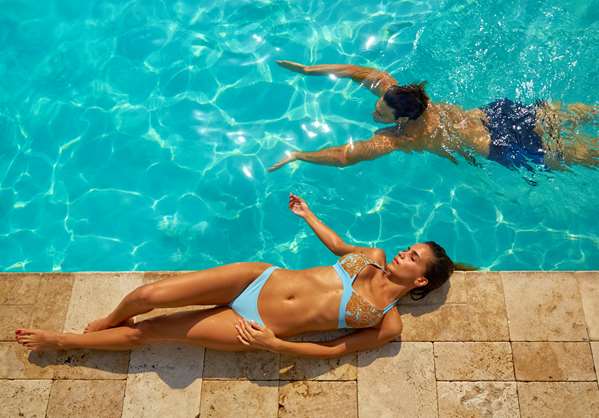 Pool - Sole Miami Noble House Resort Sunny Isles Beach