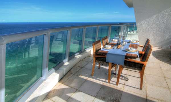 Suite - Sole Miami Noble House Resort Sunny Isles Beach