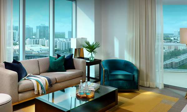 Suite - Sole Miami Noble House Resort Sunny Isles Beach