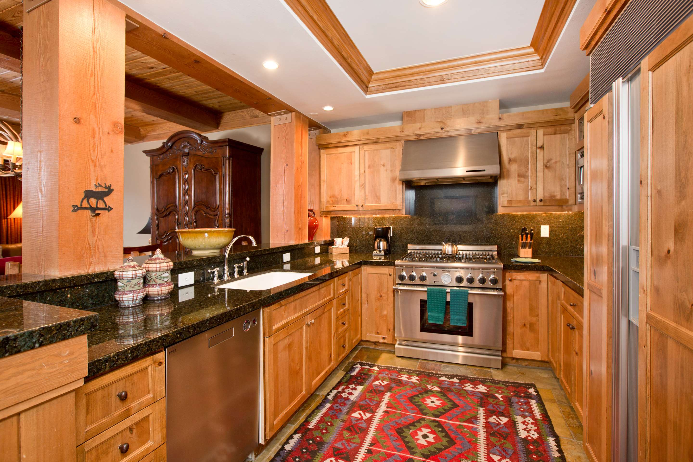 Crystal Springs Buffalo Kitchen | Teton Private Residences