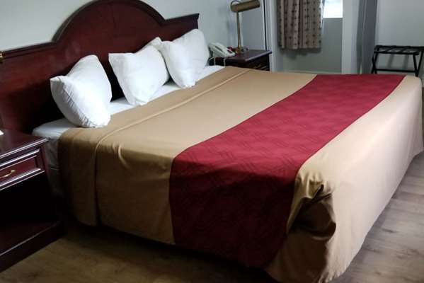  - Baymont Inn & Suites Airport St Laurent