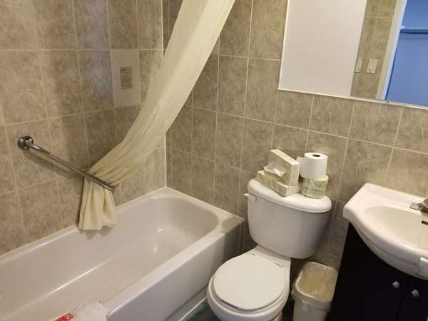  - Baymont Inn & Suites Airport St Laurent