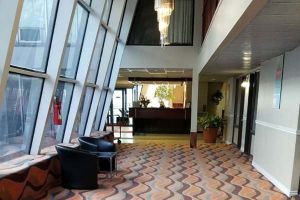  - Baymont Inn & Suites Airport St Laurent