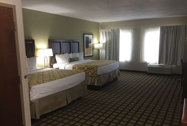  - Baymont Inn & Suites Page