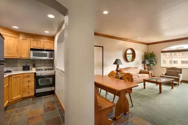  - Zermatt Resort Midway