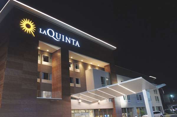 Exterior view - La Quinta Inn & Suites McFarland Blvd Tuscaloosa - I-20 & I-59, Exit 73