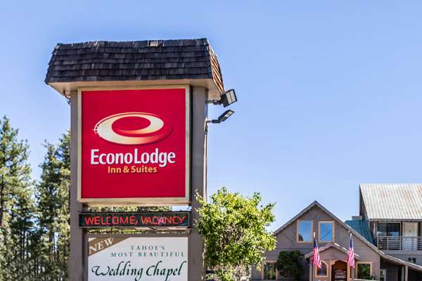 Exterior view - Econo Lodge Inn & Suites South Lake Tahoe