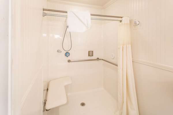  - Econo Lodge Inn & Suites South Lake Tahoe