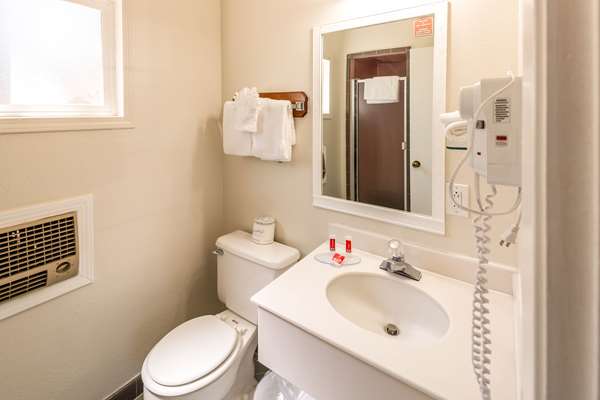  - Econo Lodge Inn & Suites South Lake Tahoe