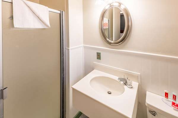  - Econo Lodge Inn & Suites South Lake Tahoe