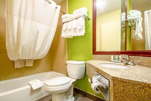  - Quality Inn & Suites Glenmont