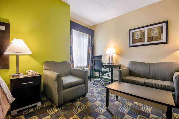  - Quality Inn & Suites Glenmont