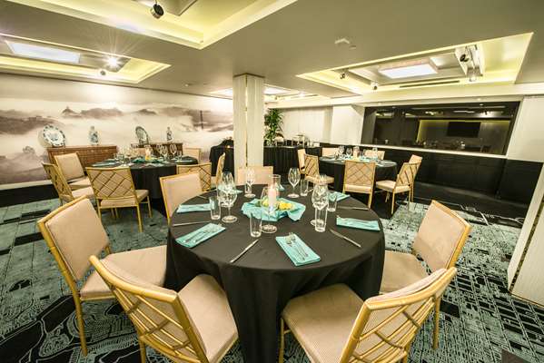  - Hotel Fusion San Francisco