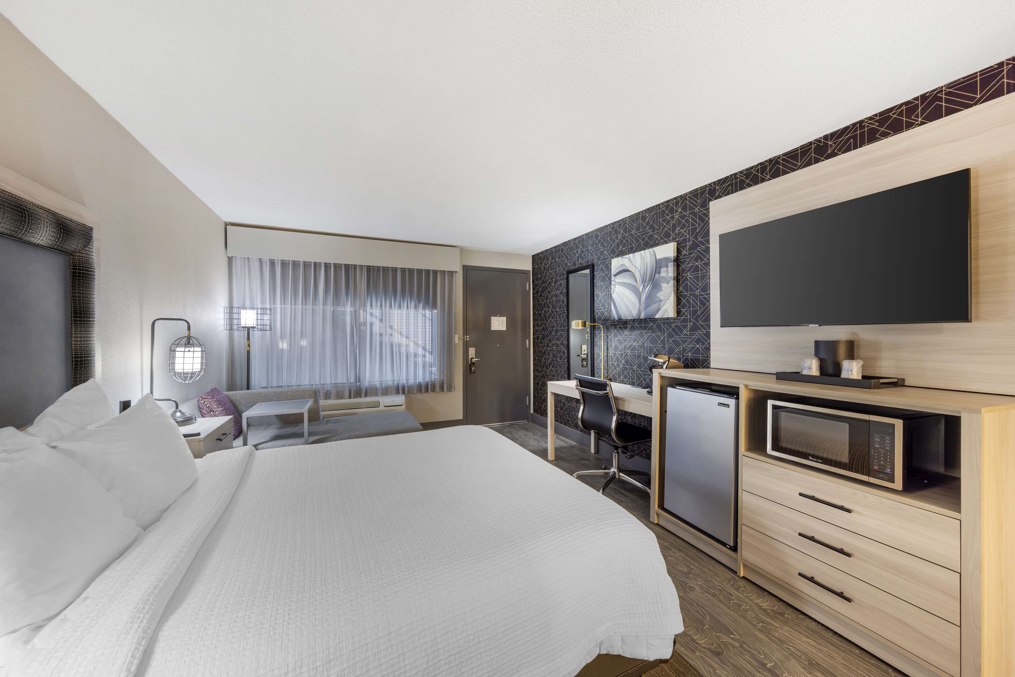 Aiden by Best Western South Reno - Tap to explore photos