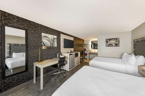 2 Queen Beds, Non-Smoking, Microwave And Refrigerator, Wi-Fi