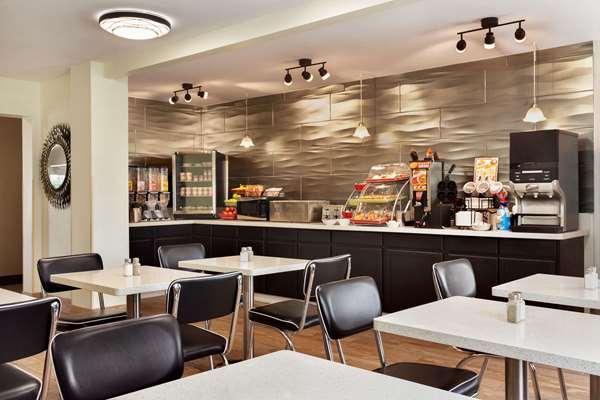 Amenities - Hawthorn Suites by Wyndham Saint Robert