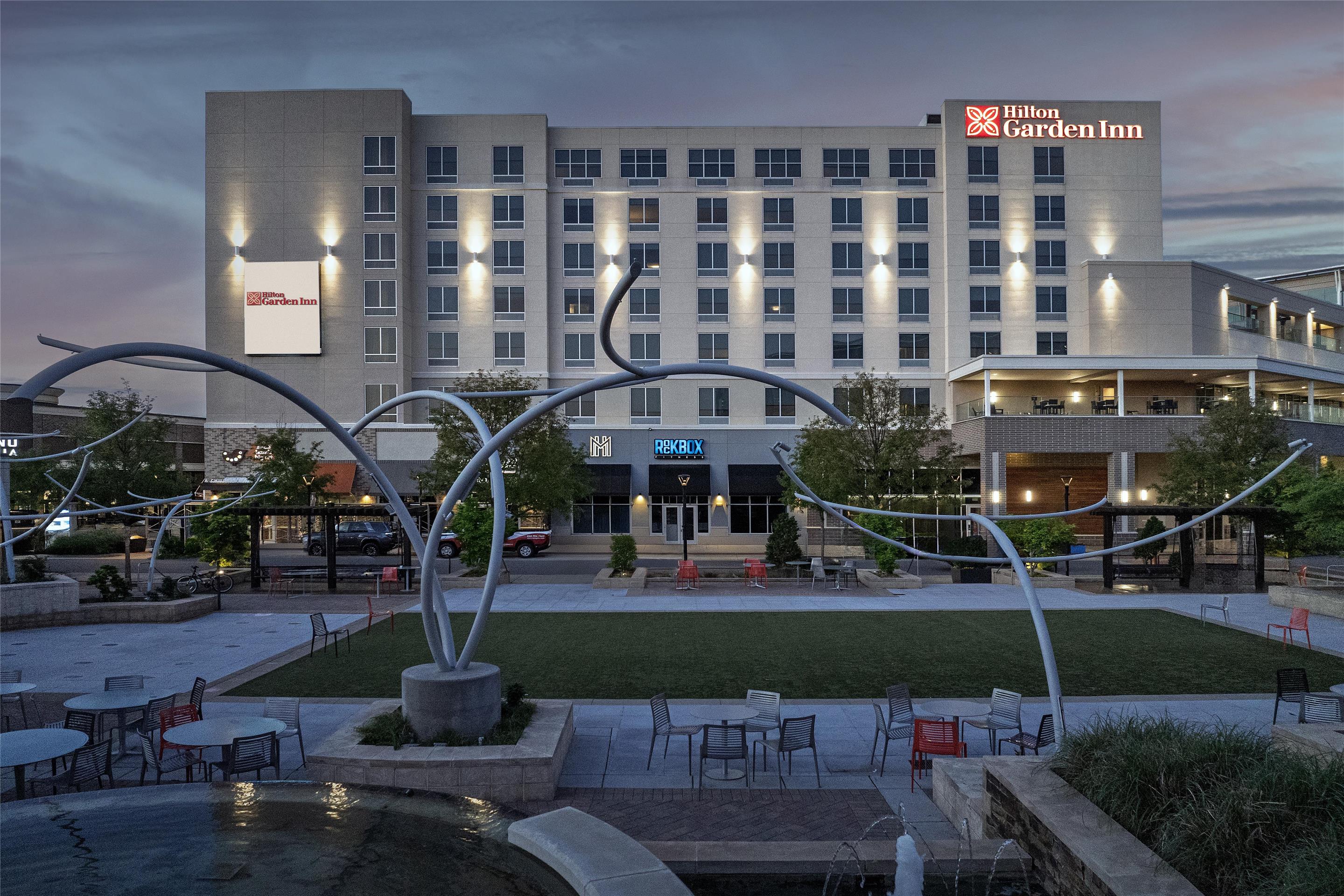 Exterior | Hilton Garden Inn Charlotte Waverly
