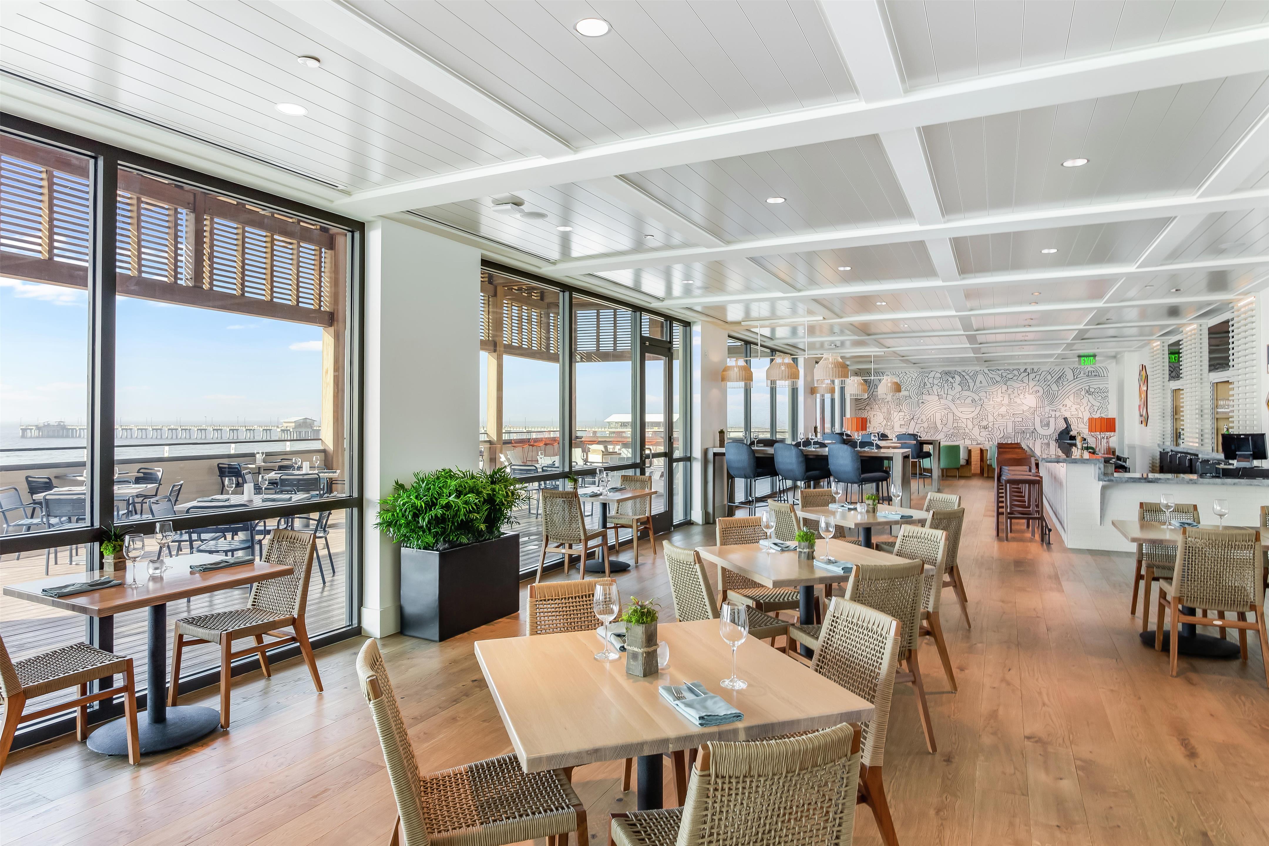 Restaurant | Hilton The Lodge at Gulf State Park, AL