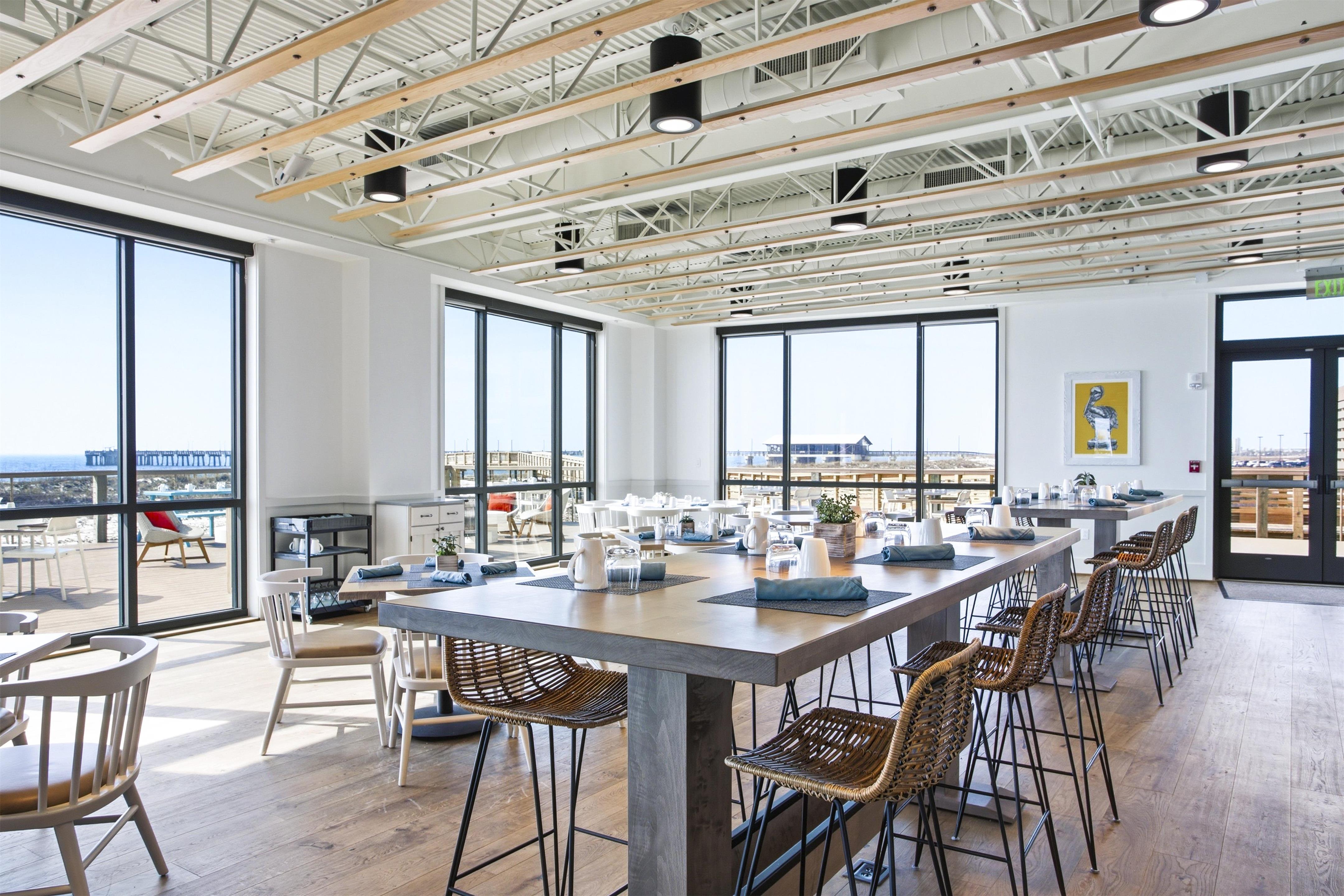 Restaurant | Hilton The Lodge at Gulf State Park, AL
