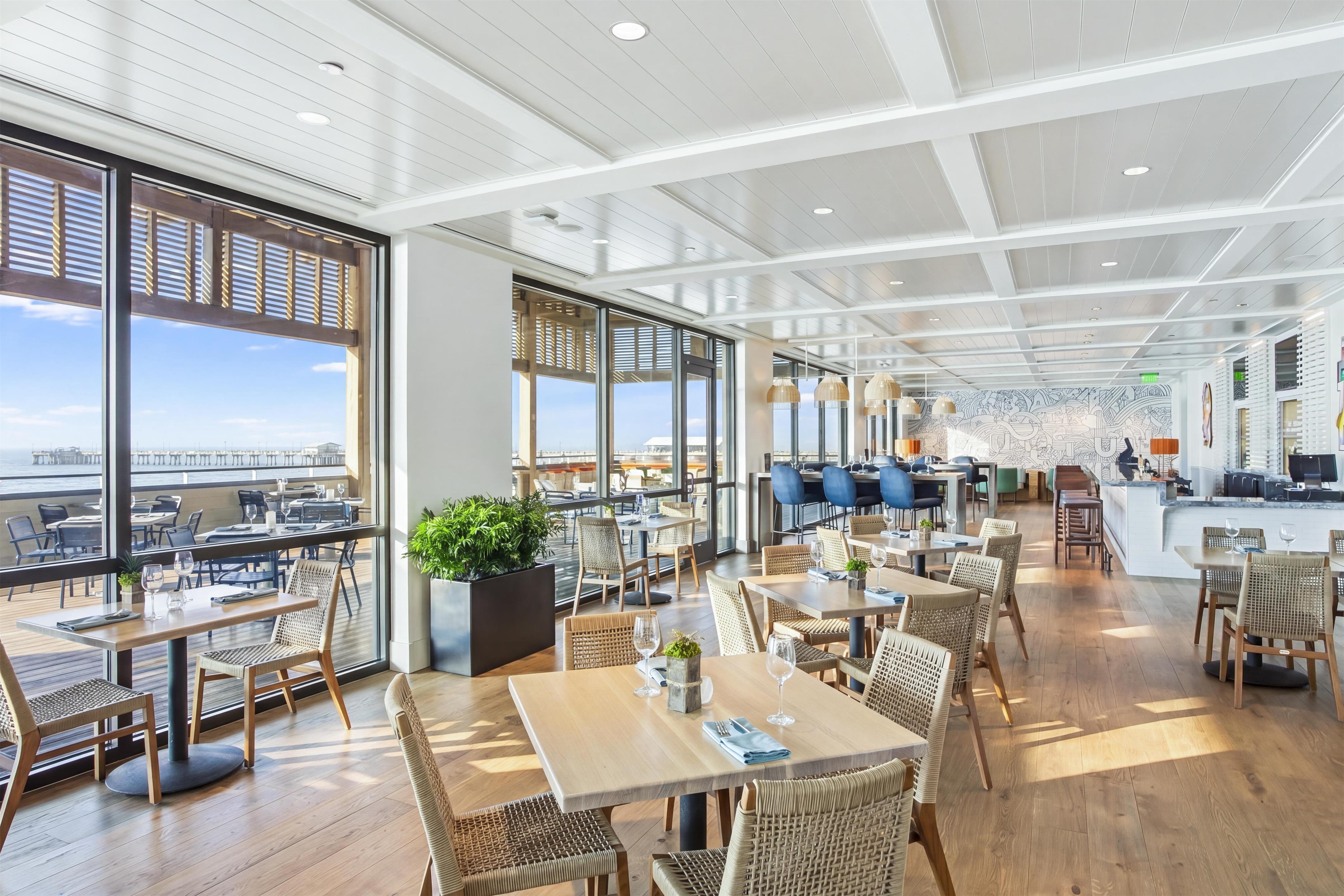 Restaurant | Hilton The Lodge at Gulf State Park, AL