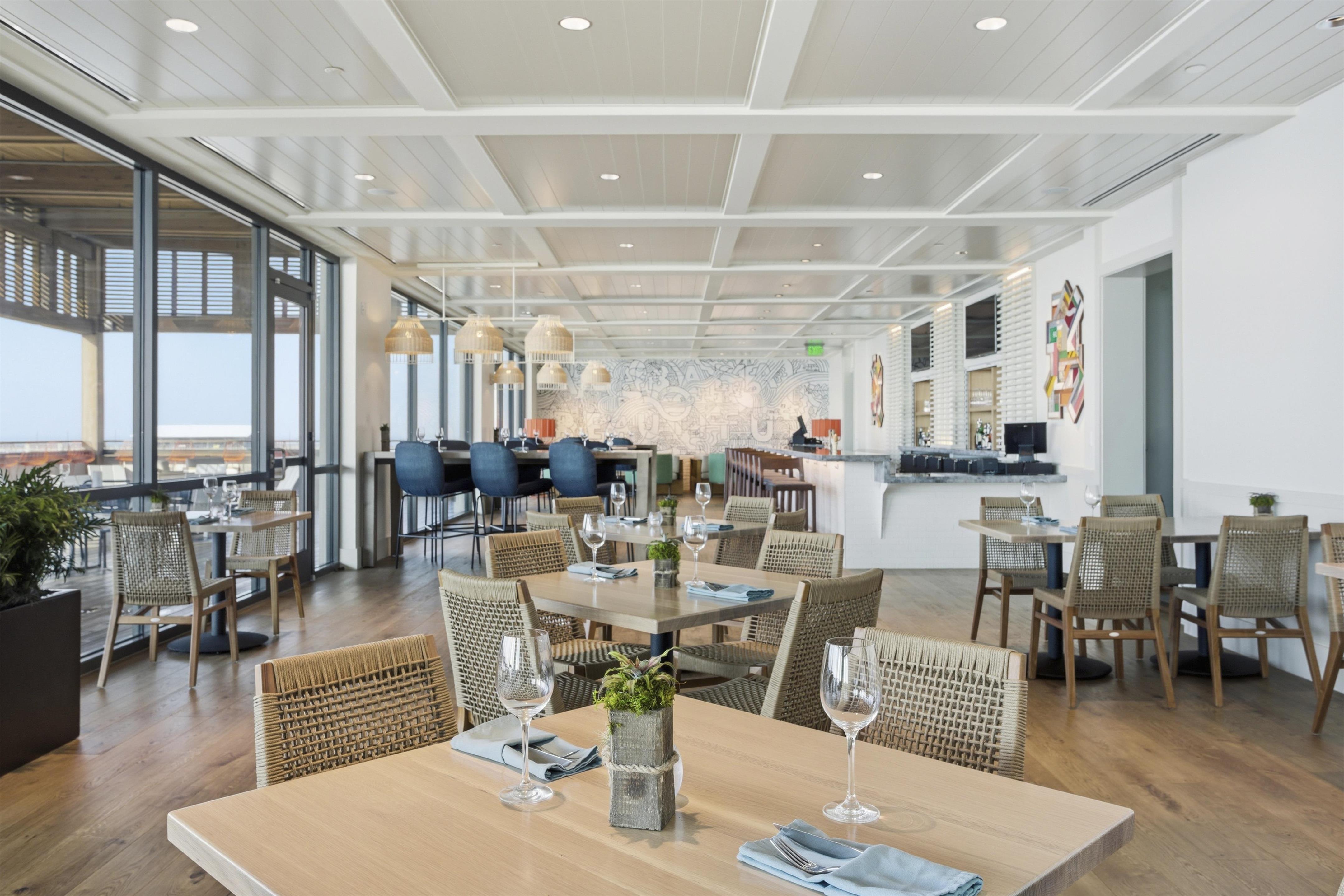 Restaurant | Hilton The Lodge at Gulf State Park, AL