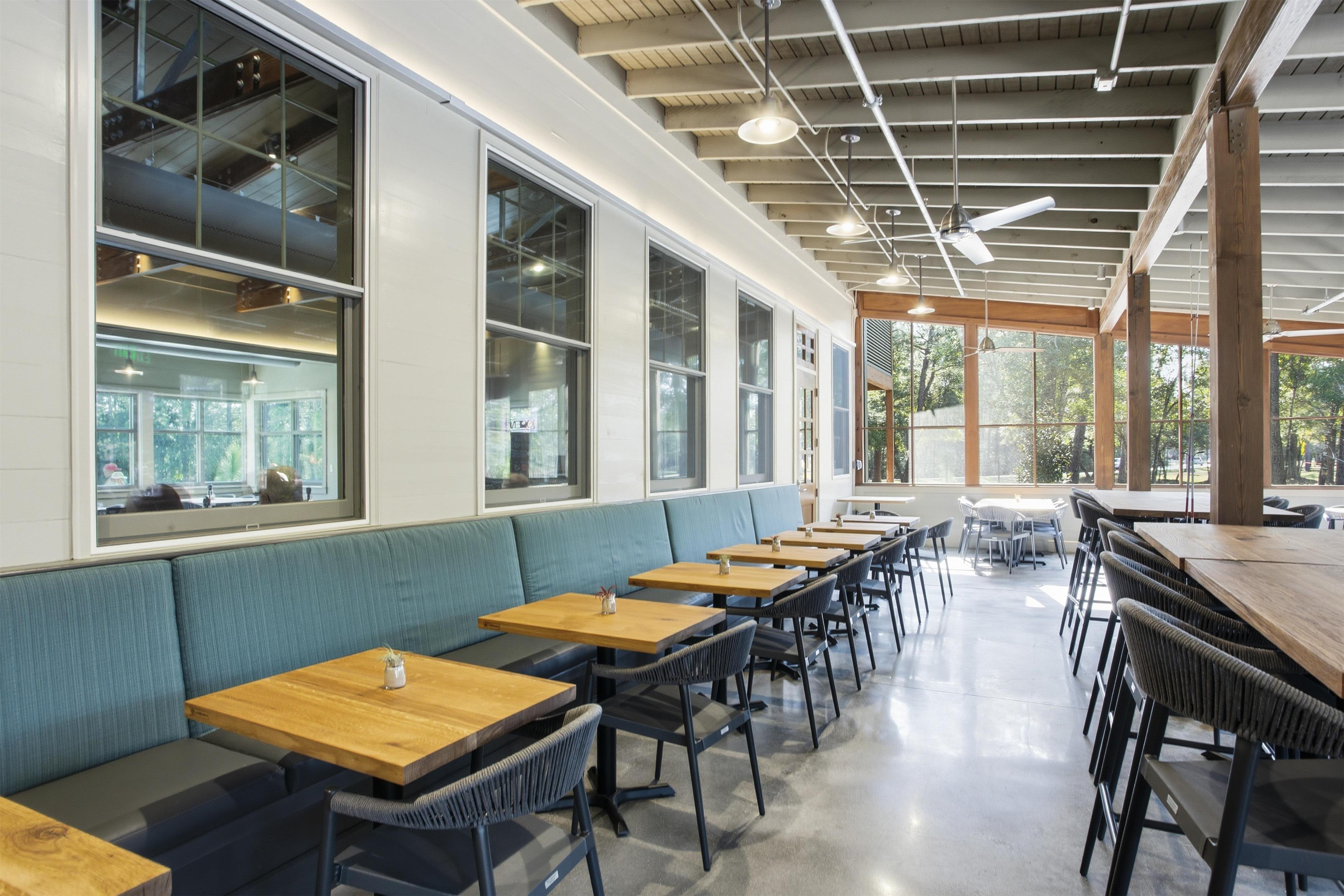 Restaurant | Hilton The Lodge at Gulf State Park, AL