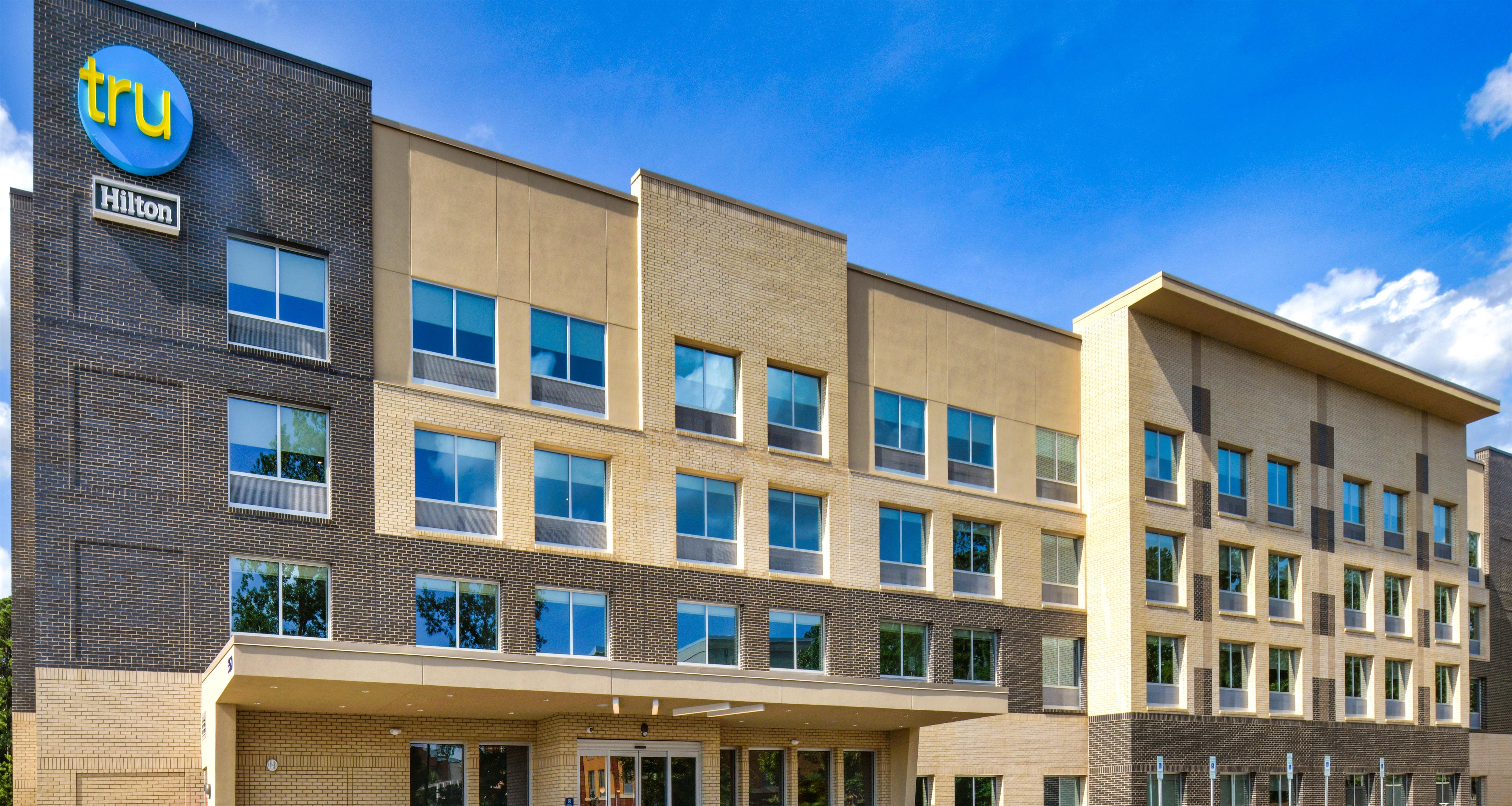 Exterior | Tru by Hilton Raleigh Durham Airport