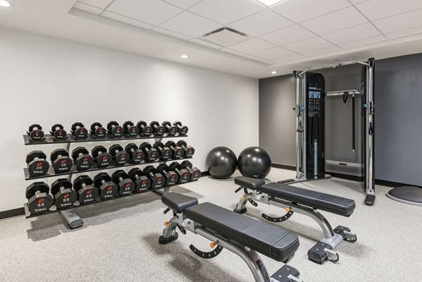 Fitness/ Exercise Room - Hilton Garden Inn Downtown Ottawa