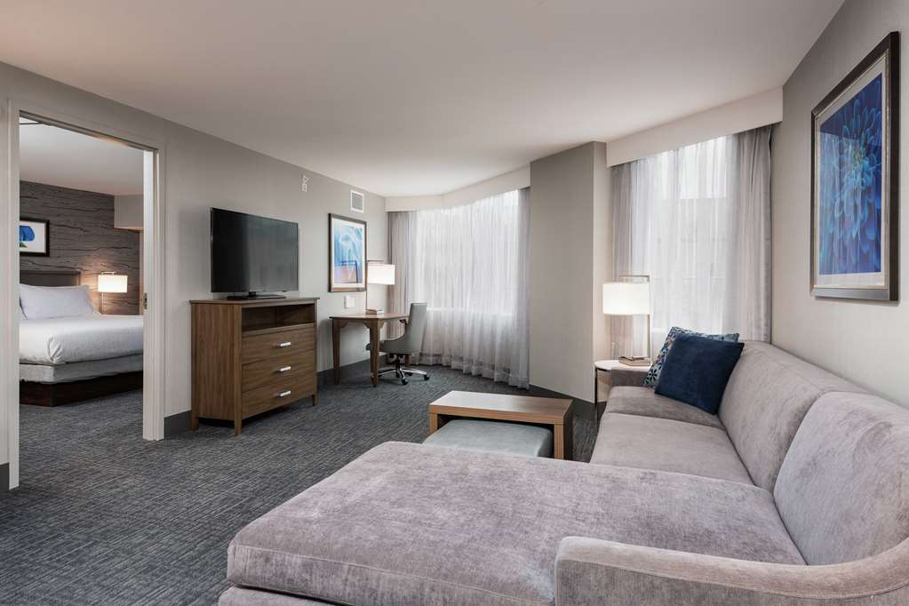 Homewood Suites by Hilton Ottawa Downtown Room Type - 1 KING 1BDRM SUITE NONSMOK