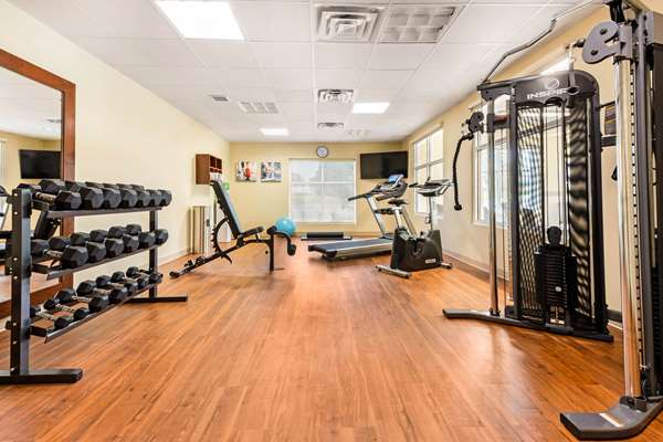 Fitness/ Exercise Room - Comfort Inn & Suites Bowmanville