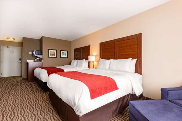  - Comfort Inn & Suites Bowmanville
