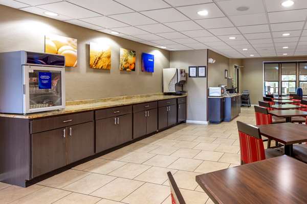 Amenities - Comfort Inn & Suites Canton - I-575, Exit 20