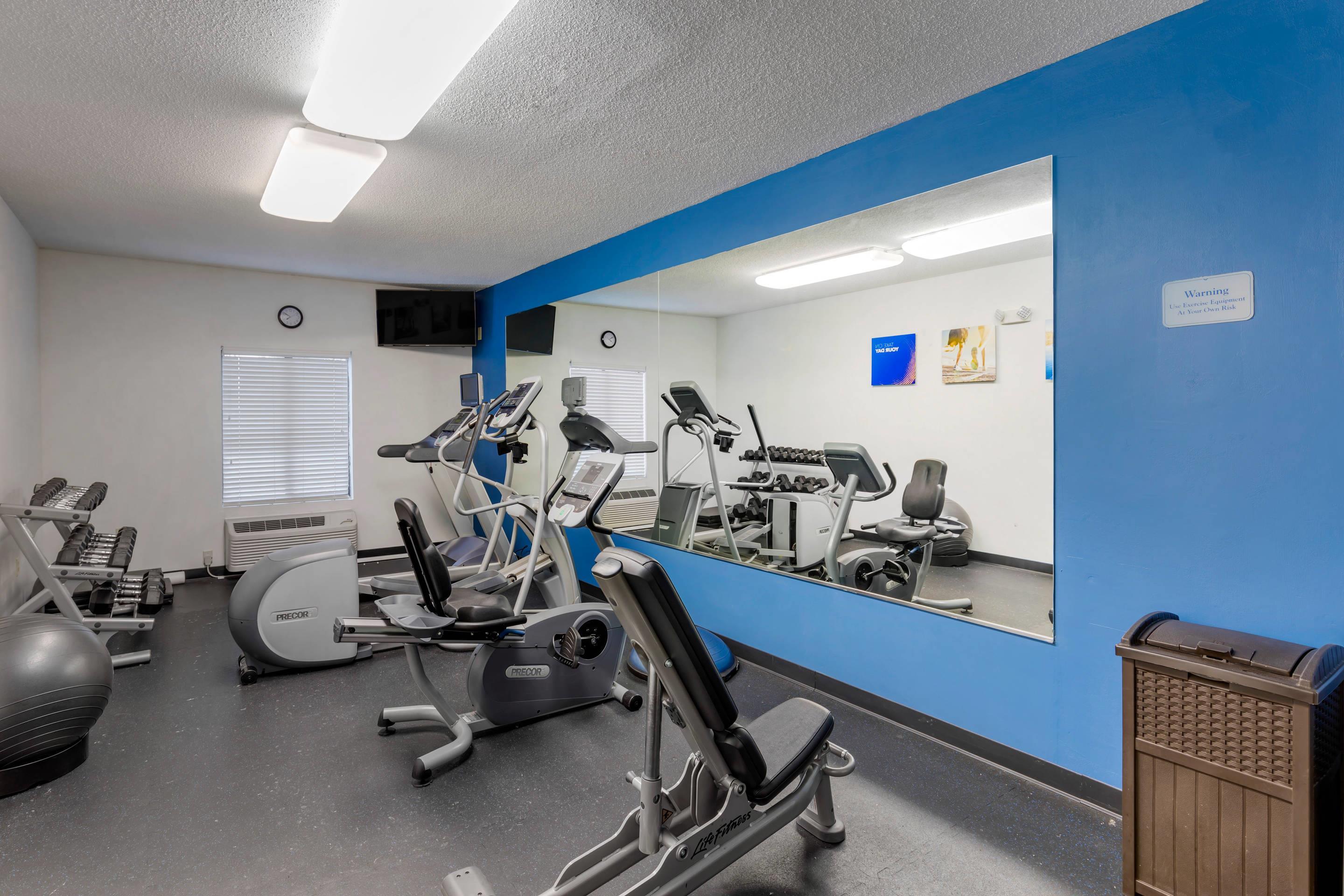 Fitness center | Comfort Inn & Suites Canton Riverstone Area