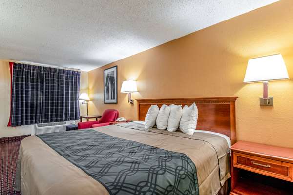  - Rodeway Inn Miamisburg - I-75, Exit 44