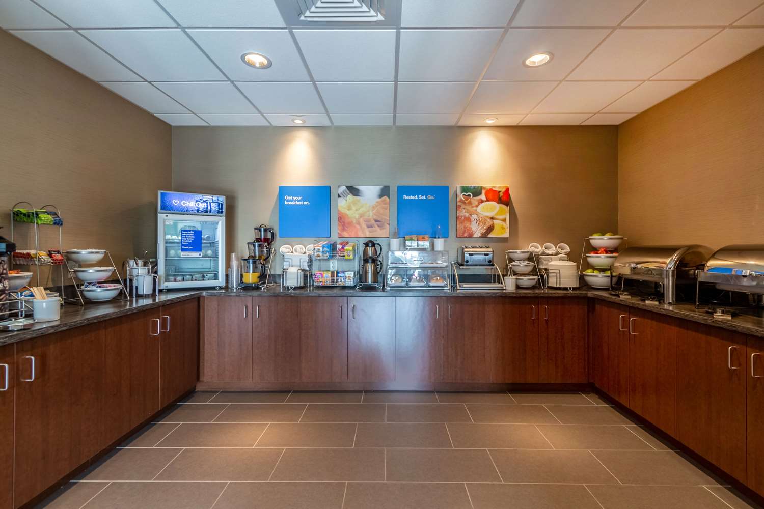 Comfort Inn & Suites Middletown, PA See Discounts