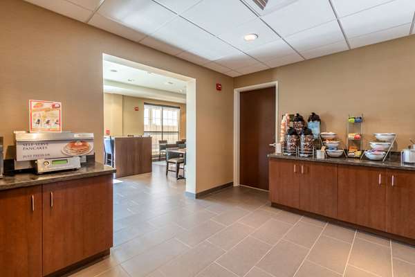 Amenities - Comfort Inn & Suites Middletown