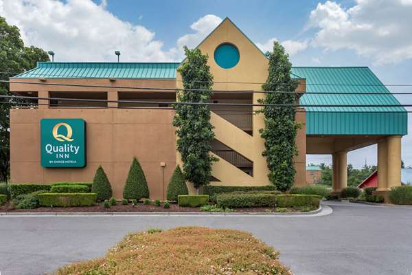 Exterior view - Quality Inn Parkway Pigeon Forge